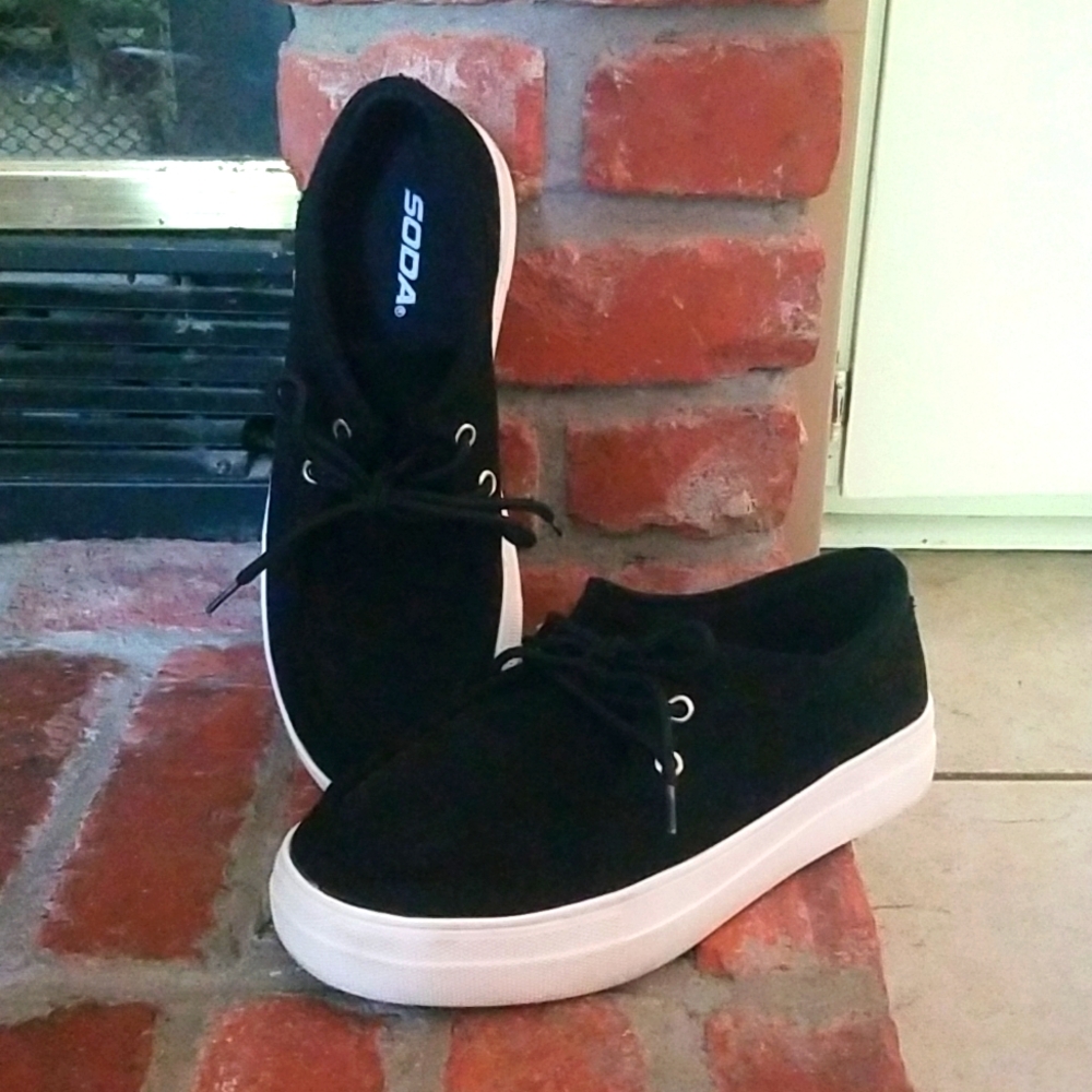 Soda brand black suede shoes with white rubber soles size 7.5